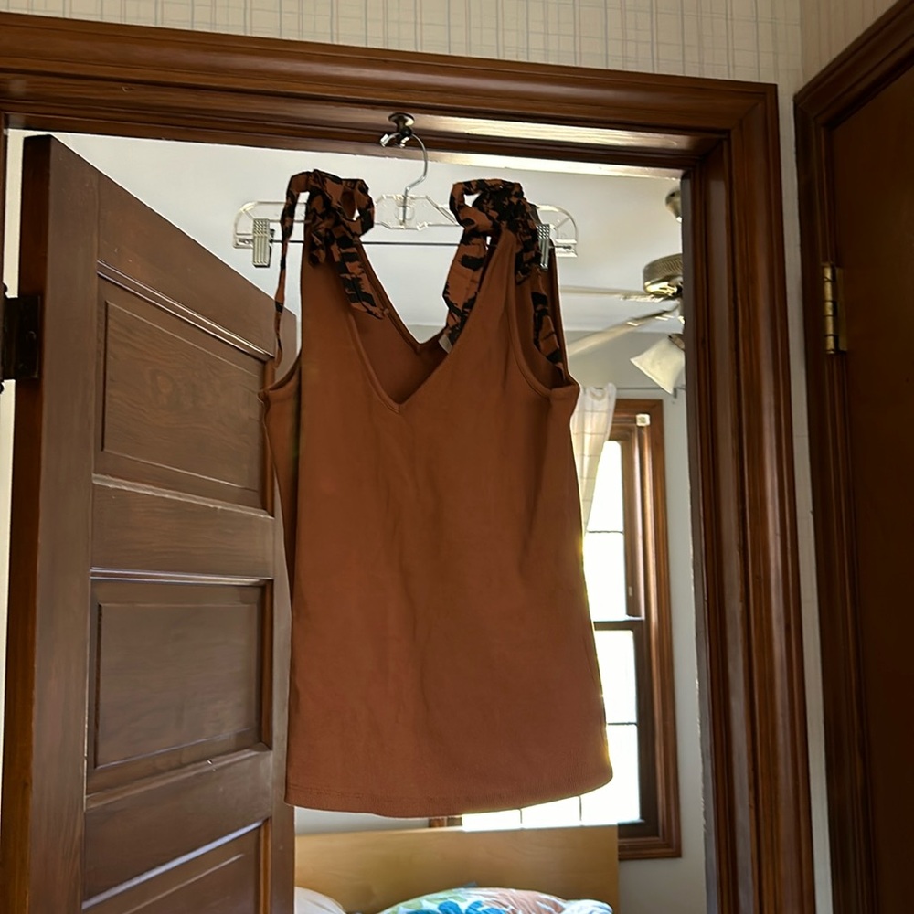 Anthropologie tank top. Brown. Cute sleeve ribbon detail.